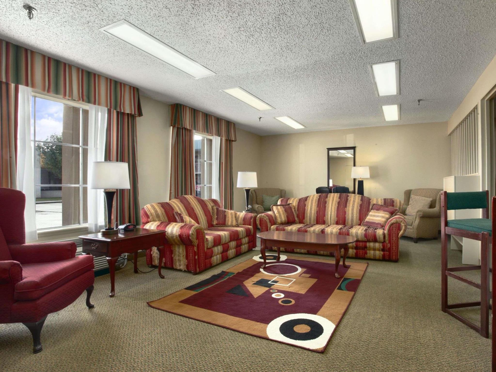 Super 8 by Wyndham New Iberia Motel Bagian luar foto