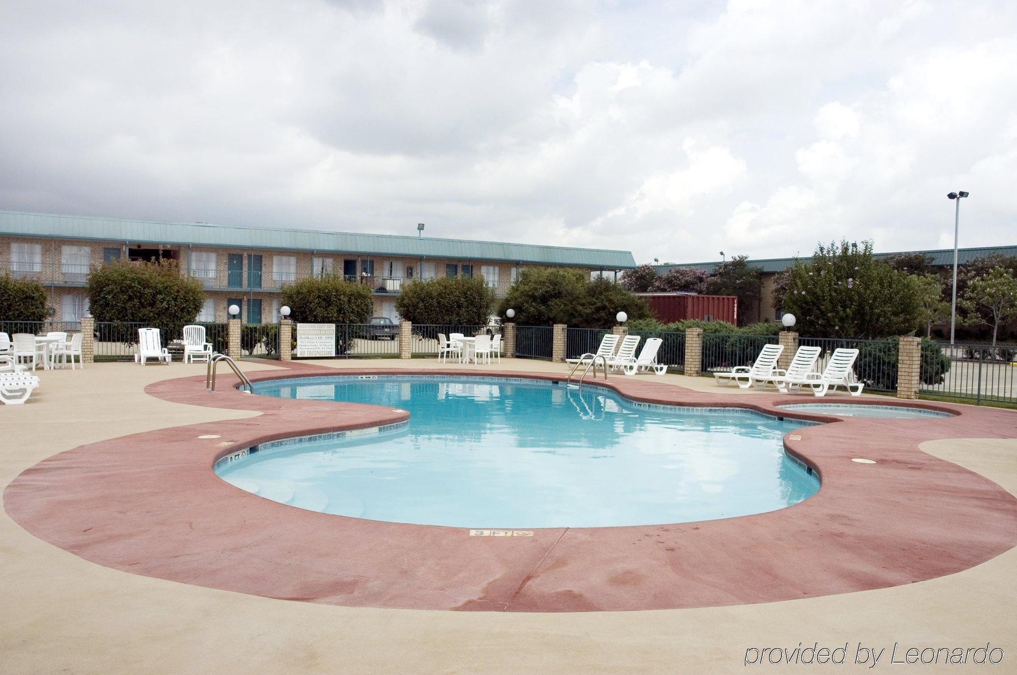 Super 8 by Wyndham New Iberia Motel Fasilitas foto